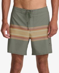 2 Exotica 17" Green 23A082600 RVCA