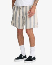 7 Sands 17" Beige 23A101511 RVCA