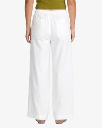 1 Latitude Orange 23B112614 RVCA