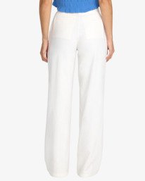 1 Bonnie White 23B113504 RVCA