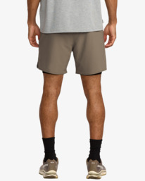 3 Yogger 2 IN 1 17" - Elastic Waist Walkshorts for Men Multi 23MS101507 RVCA
