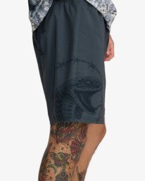 2 Tapout Fight Scrapper Black 23MS103612 RVCA