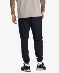 1 Yogger Ii Black 23MS123602 RVCA