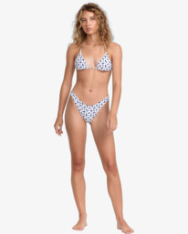 3 Vacation White 23O281509 RVCA