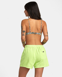 3 Daylight Vert AVJNS00190 RVCA