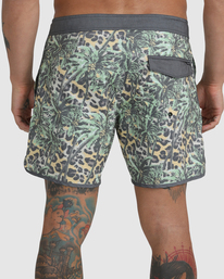 8 Freeport - Boardshort pour Homme Noir C1BSRARVP2 RVCA
