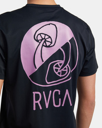4 RVCA Surf - Short Sleeve Surf Tee UPF 40 for Men  C4MYRERVP2 RVCA