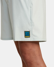 12 Reactive 17" - Boardshorts for Men  D1VORERVS2 RVCA