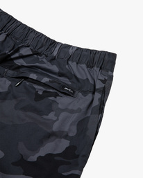 13 VA Sport | Spectrum Workout Shorts 18&rdquo; Green D4WKMARVS2 RVCA