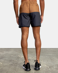 1 Yogger IV Athletic Shorts 17" Blue D4WKMFRVS2 RVCA
