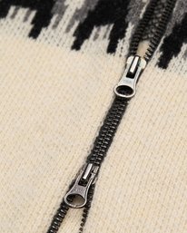 8 Derwent Branco EVYSW03003 RVCA