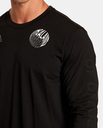 5 Yin Yang Balance - Long Sleeve T-Shirt for Men  F4LSMDRVF2 RVCA