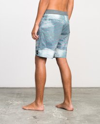 4 BOPPA STRIPE TRUNK  H1BSRFRVP8 RVCA