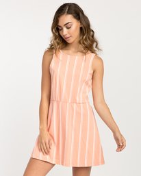 0 PEONY  H3DRJCRVP8 RVCA
