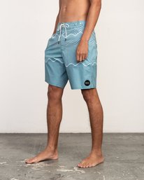 3 Pulled Lines Trunk - 19" Boardshorts for Men  N1BSRERVP9 RVCA