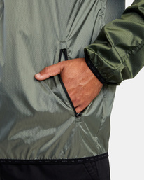 9 Hexstop Iv - Jacket for Men Green N4JKMBRVP9 RVCA