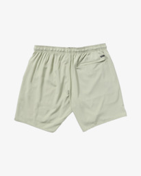 1 VA Sport Yogger Stretch 17" - Performance Shorts für Männer Schwarz V201TRYS RVCA