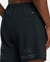 9 VA Sport Yogger Stretch 17" - Performance Shorts for Men Black V201TRYS RVCA