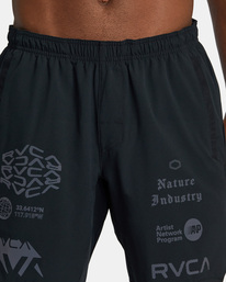 10 VA Sport Yogger Stretch 17" - Performance Shorts for Men Black V201TRYS RVCA