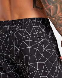 8 VA Sport Yogger Stretch 17" - Performance Shorts für Männer Weiss V201TRYS RVCA
