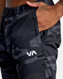 2 VA Sport Spectrum III - Slim Fit Trousers for Men Green W4PTMBRVP1 RVCA