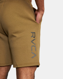 7 VA Sport IV 17" - Performance Shorts for Men Green W4WKMIRVP1 RVCA