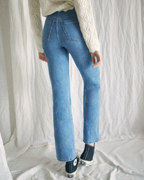 2 Camille Rowe Livin' - Jeans a vita alta da Donna  Z3PNRBRVF1 RVCA
