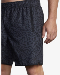11 VA Sport Yogger IV - Short de Entrenamiento para Hombre Negro Z4WKMHRVF1 RVCA
