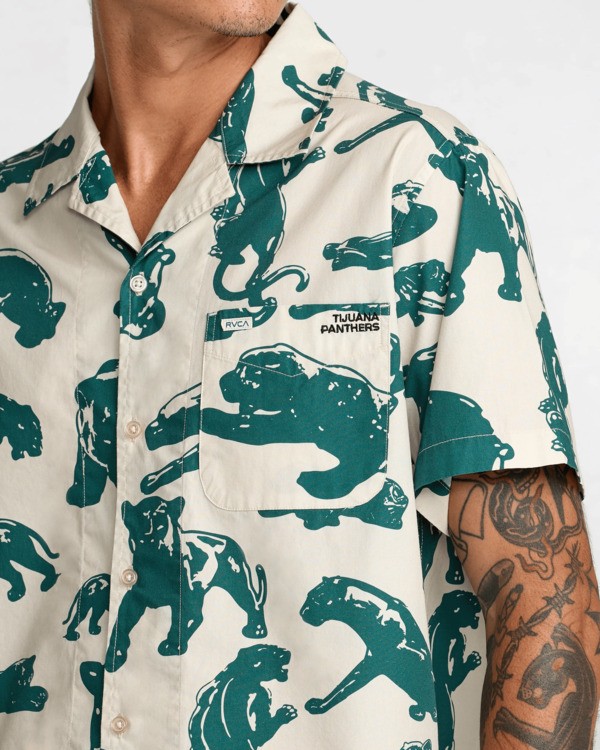 2 Tjp All Over - Camisa de manga corta para hombre Azul 23A041611 RVCA