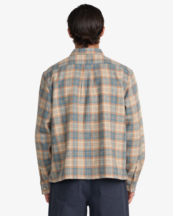 1 Dayshift Flannel Bunt 23A053603 RVCA