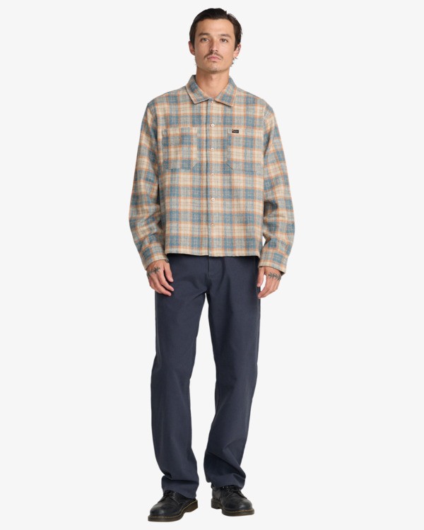 4 Dayshift Flannel Bunt 23A053603 RVCA