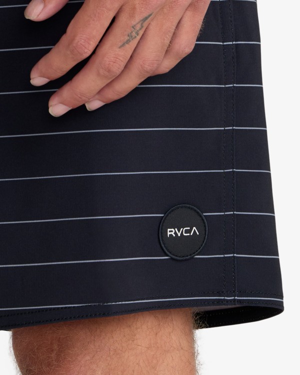 4 Steady Stripe - Boardshorts/Cal&ccedil;&otilde;es de banho para Homem Preto 23A081603 RVCA