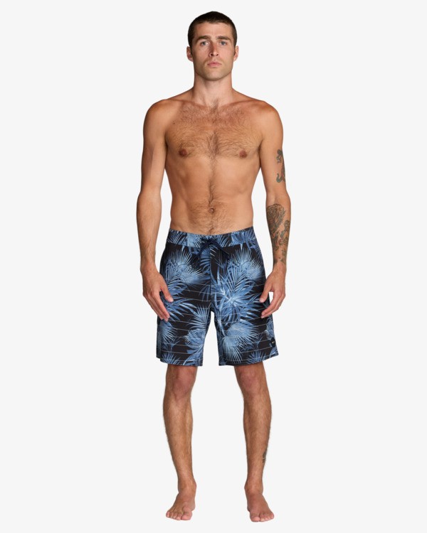 6 Steady Stripe Blau 23A081603 RVCA