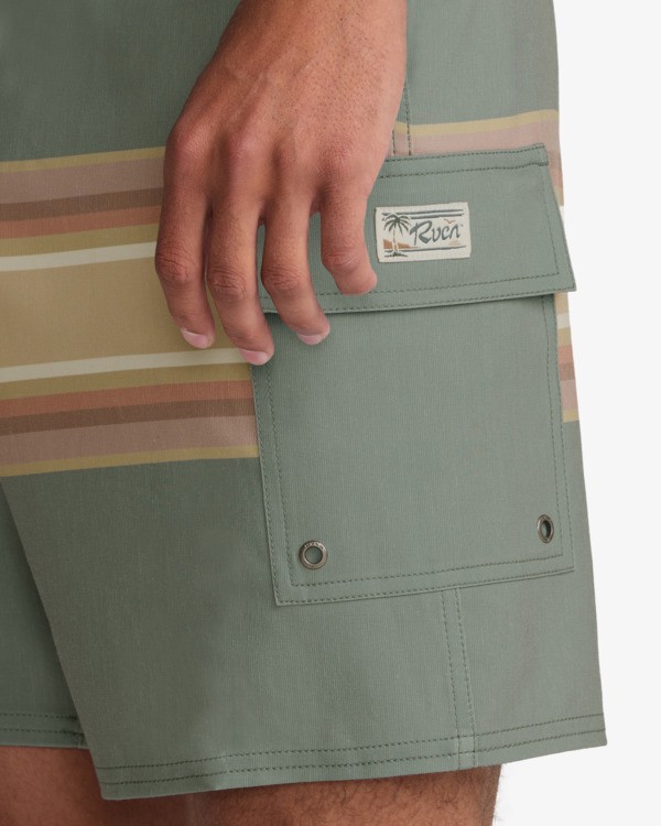 0 Exotica 17" Green 23A082600 RVCA