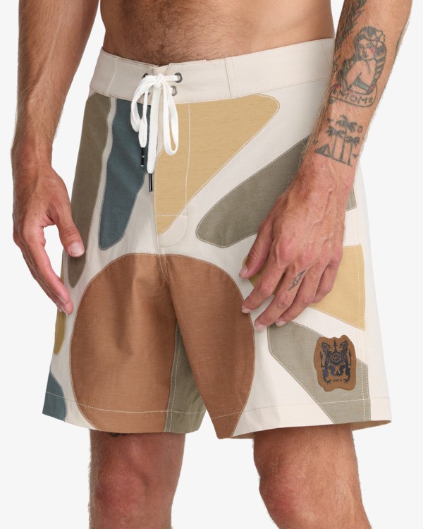 5 Rise Up 17" Green 23A082605 RVCA