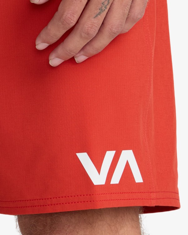 4 Va Lg Red 23A082608 RVCA