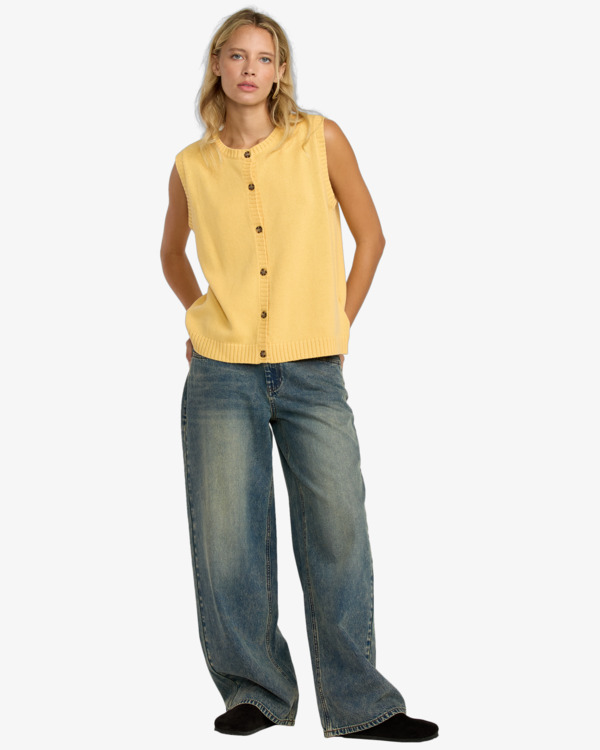 1 Carrie Yellow 23B073501 RVCA