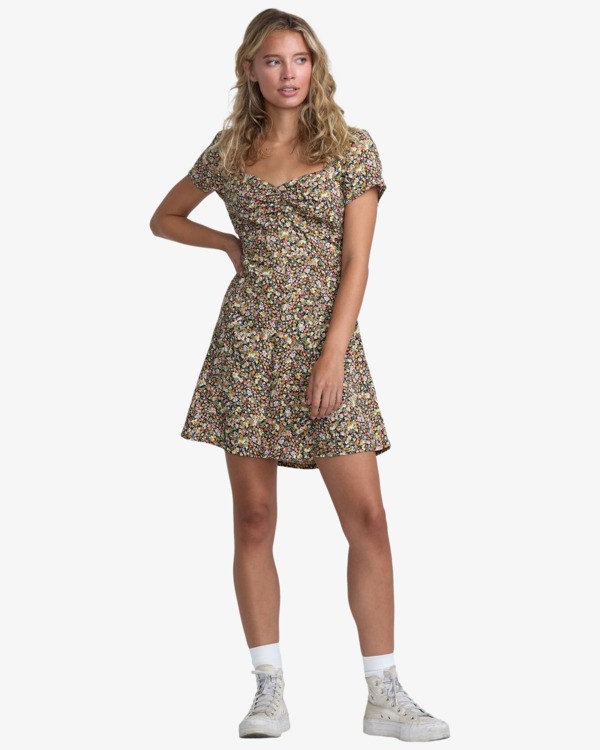 4 True Lies Gr&uuml;n 23B131504 RVCA