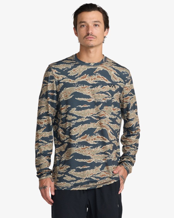 0 Sport Vent Multi 23MS033601 RVCA