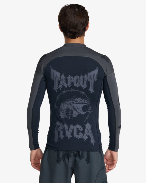 1 Tapout Black 23MS033611 RVCA