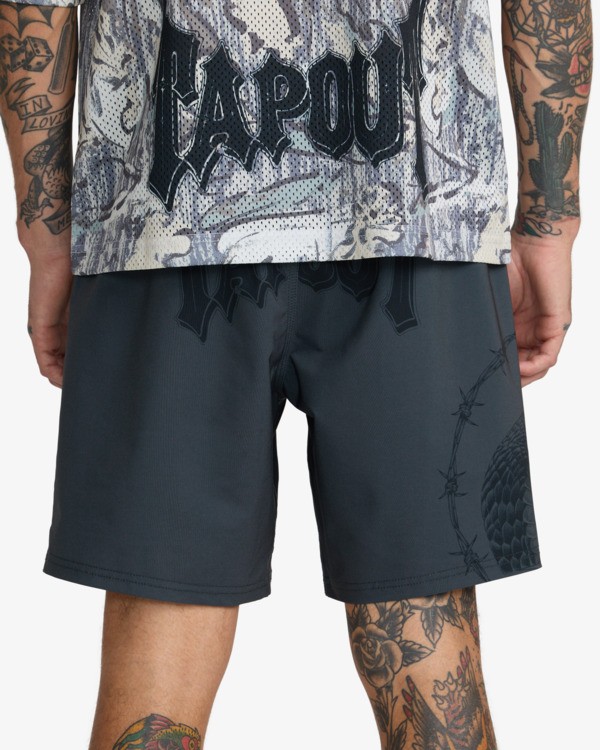 1 Tapout Fight Scrapper Black 23MS103612 RVCA