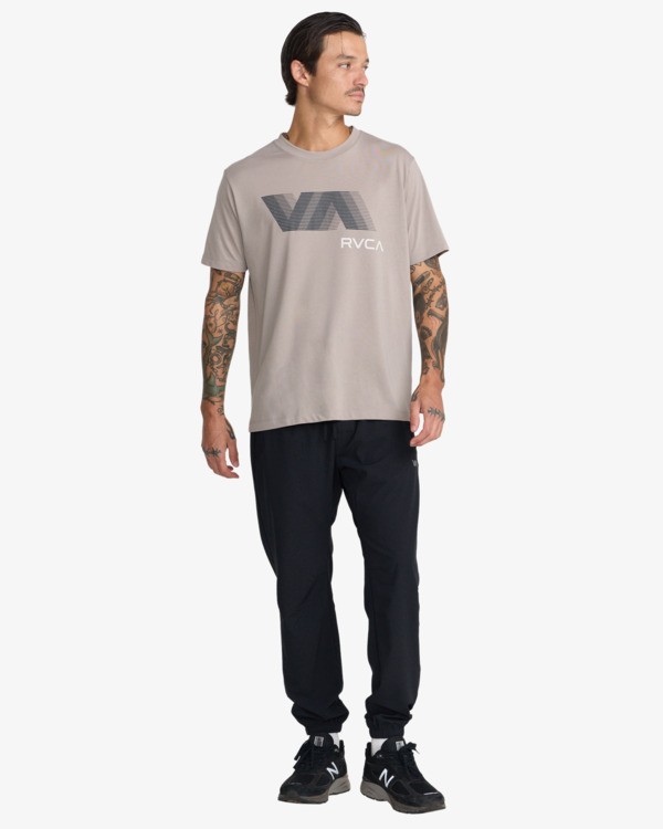 4 VA Blur Schwarz 23MS433605 RVCA