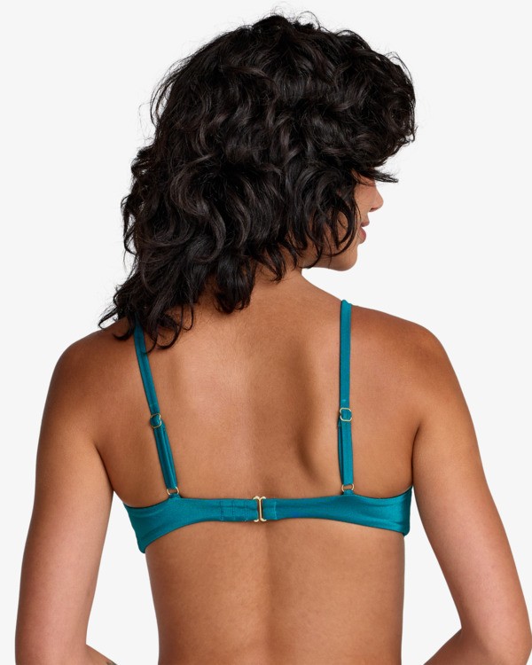 1 Shimmer Blue 23O122609 RVCA