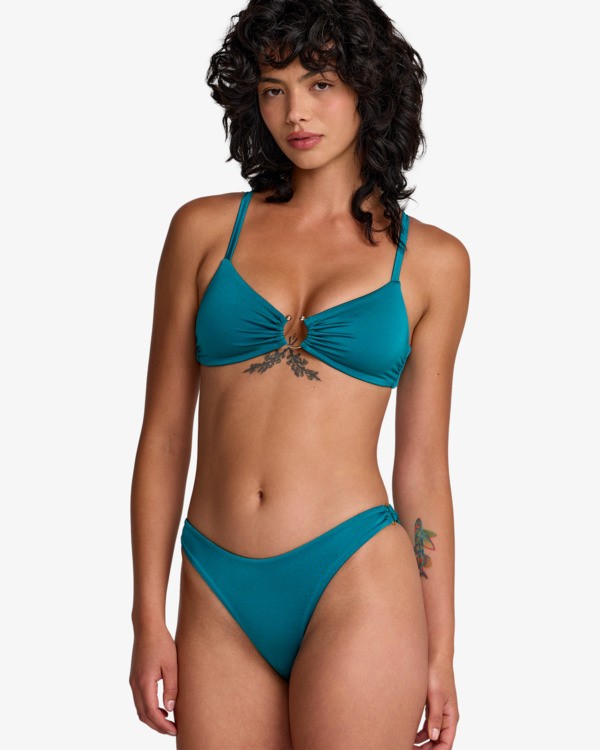 2 Shimmer Blue 23O122609 RVCA