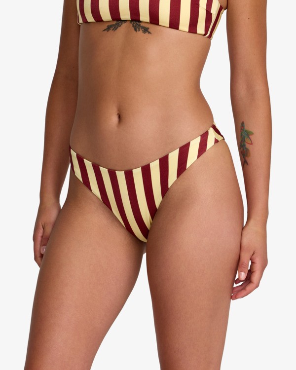 2 Leon Basic Scoop Yellow 23O182621 RVCA