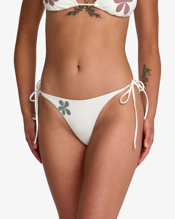 3 Bryce Baker Blanco 23O282626 RVCA