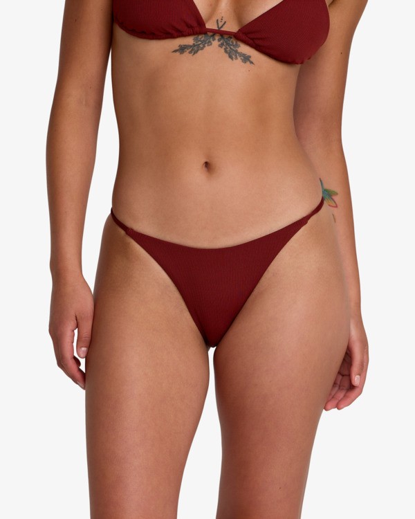 1 Micro Rib Red 23O282641 RVCA