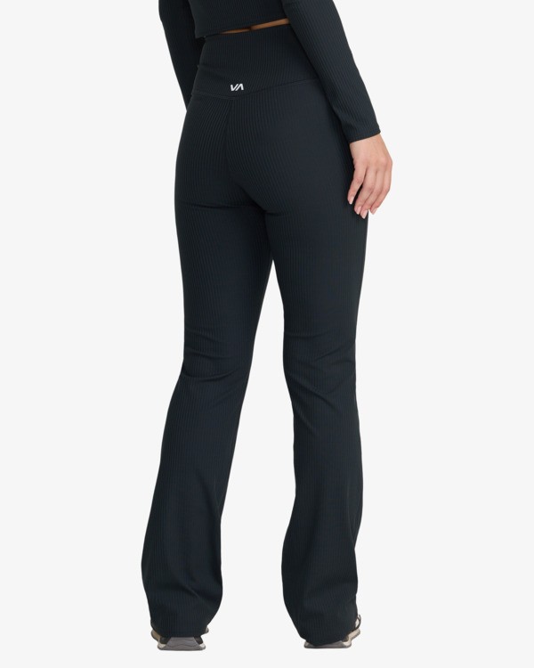 4 VA Bootcut Musta 23WS113616 RVCA