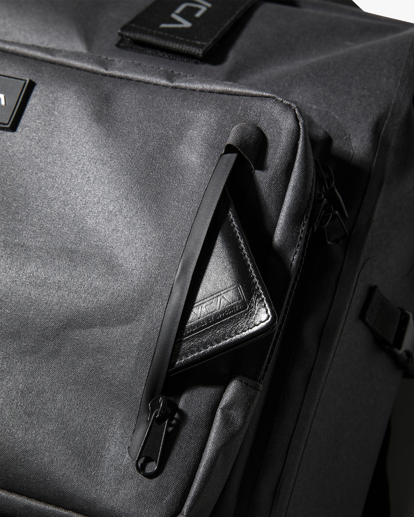 9 Weld Black AVYBP00127 RVCA