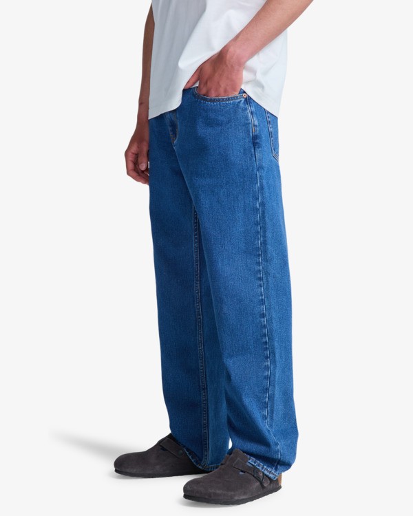 8 Americana Dayshift Blau AVYDP00128 RVCA